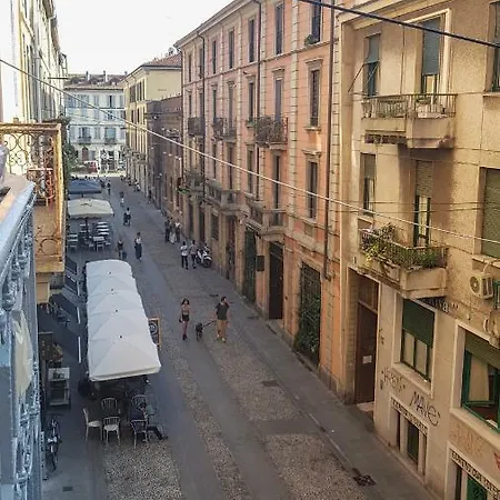 Navigli -corsico 1 Cozy Διαμέρισμα *